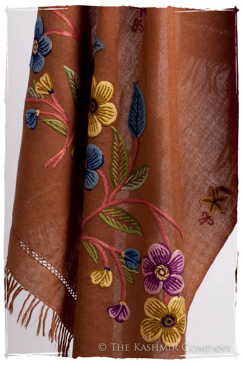 Je Ne Sais Quoi Français Tamia Shawl