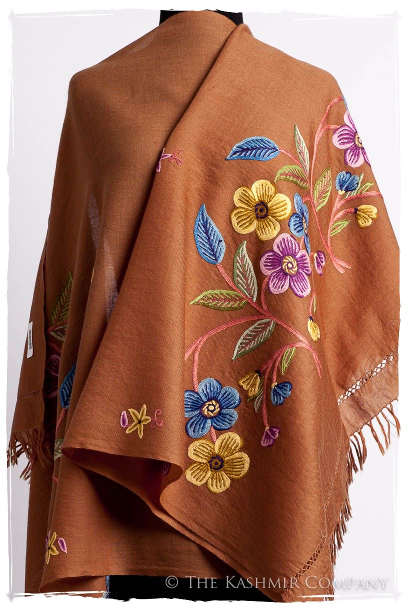 Je Ne Sais Quoi Français Tamia Shawl