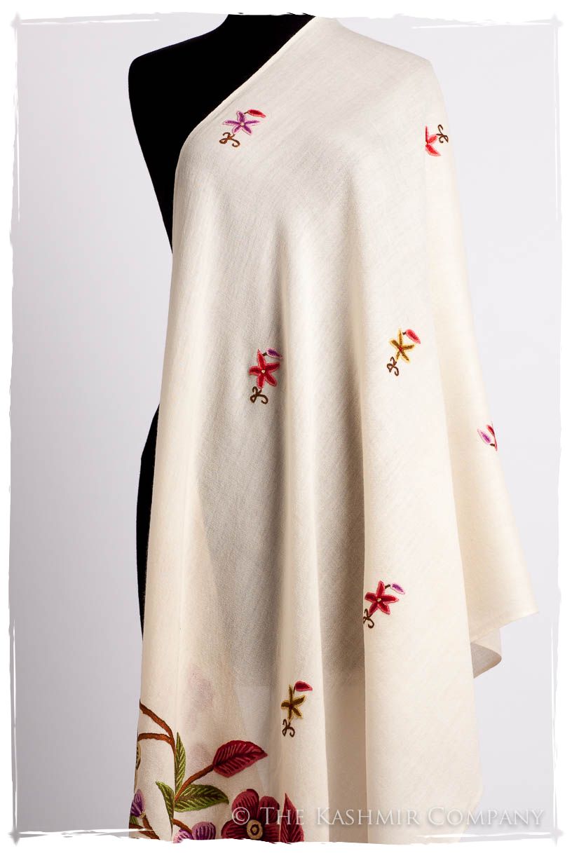 Je Ne Sais Quoi Français Ivorie Shawl