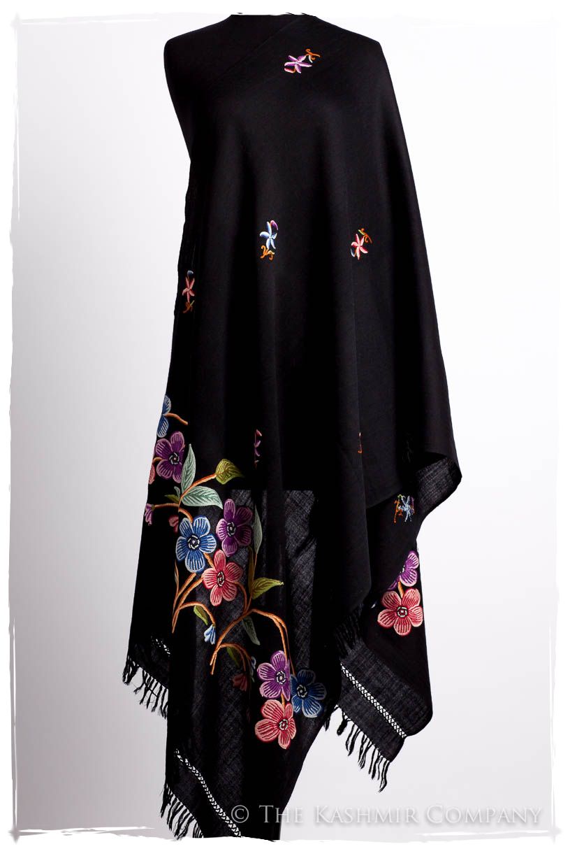 Je Ne Sais Quoi Français Noir Shawl