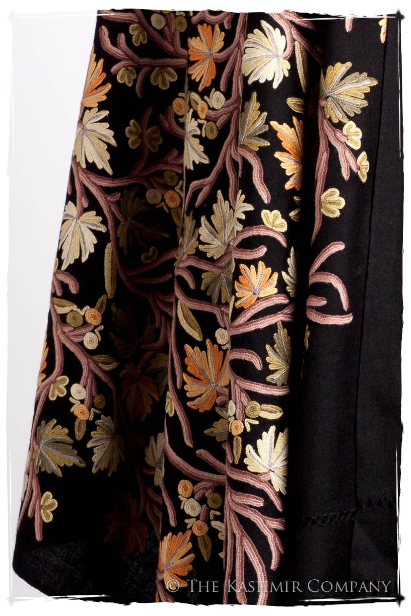 érable de la Vie Noir Antiquaires Shawl