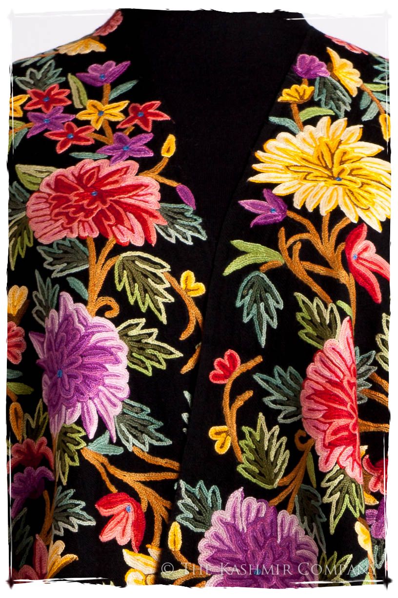 Fleur du Dahlia Doux Noir Renoirs Dream Shawl