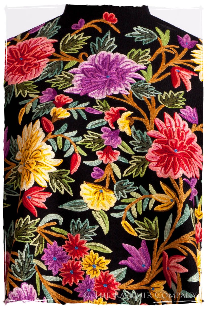 Fleur du Dahlia Doux Noir Renoirs Dream Shawl