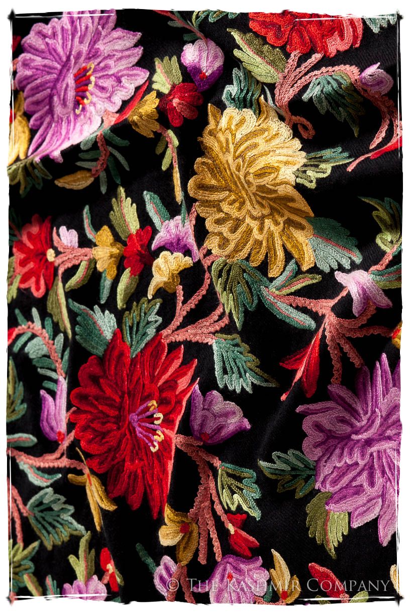 Fleur du Dahlia Miel d'or Renoirs Dream Shawl
