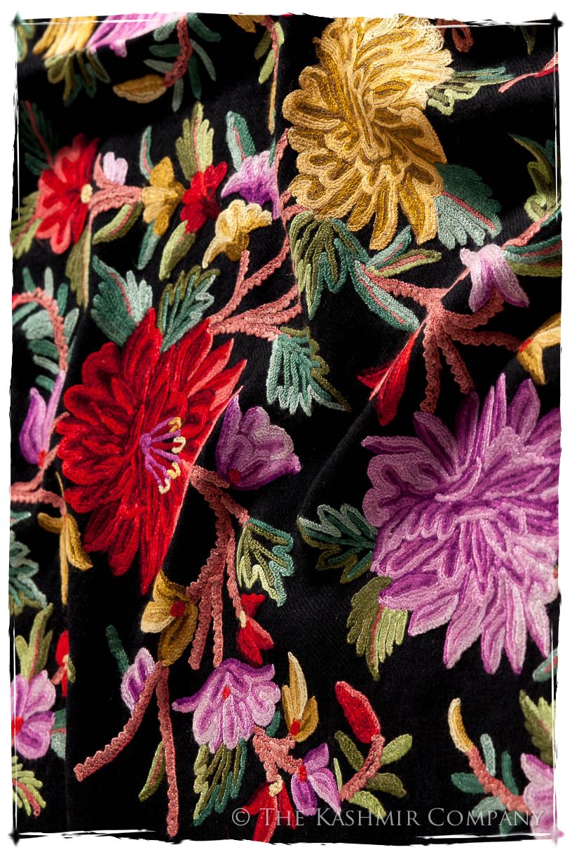 Fleur du Dahlia Miel d'or Renoirs Dream Shawl