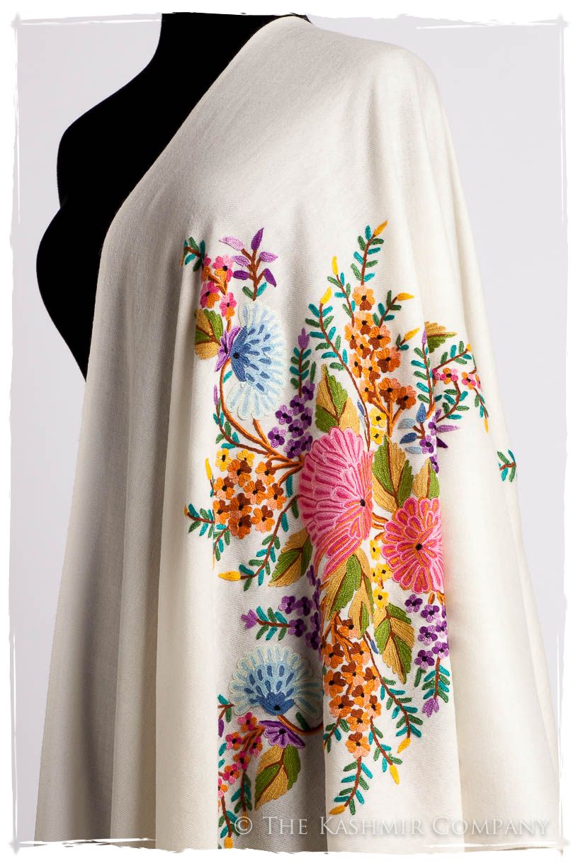 Jardin Pastel Français Bouquet Mascarade Shawl