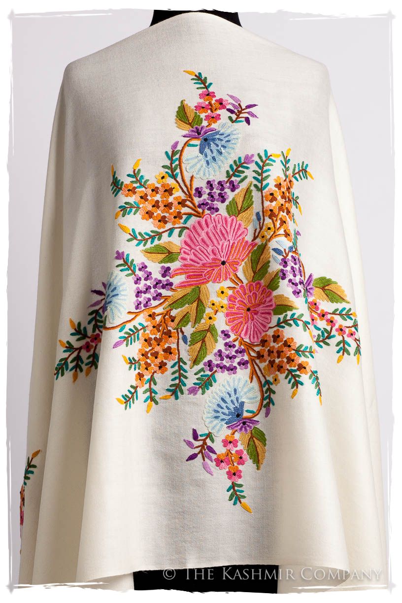 Jardin Pastel Français Bouquet Mascarade Shawl