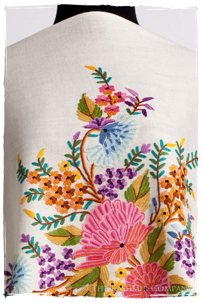 Jardin Pastel Français Bouquet Mascarade Shawl