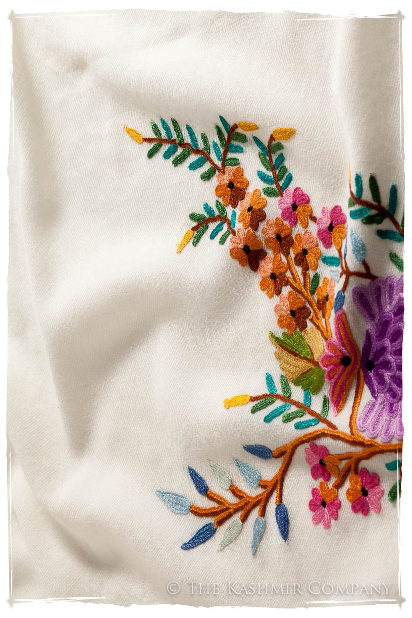 Jardin Pastel Français Bouquet Mascarade Shawl