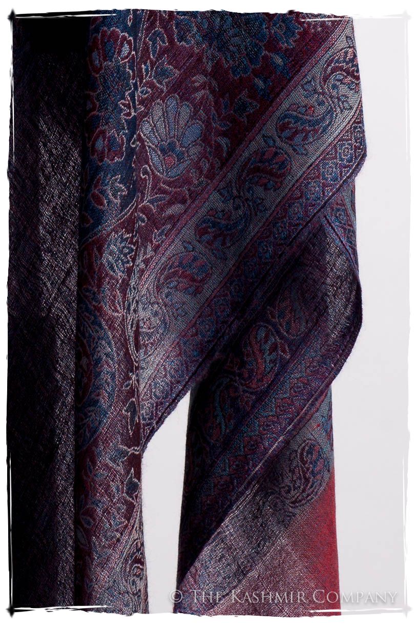 Étoile Saphir Mughal Paisley Reversible Soft Cashmere Scarf/Shawl