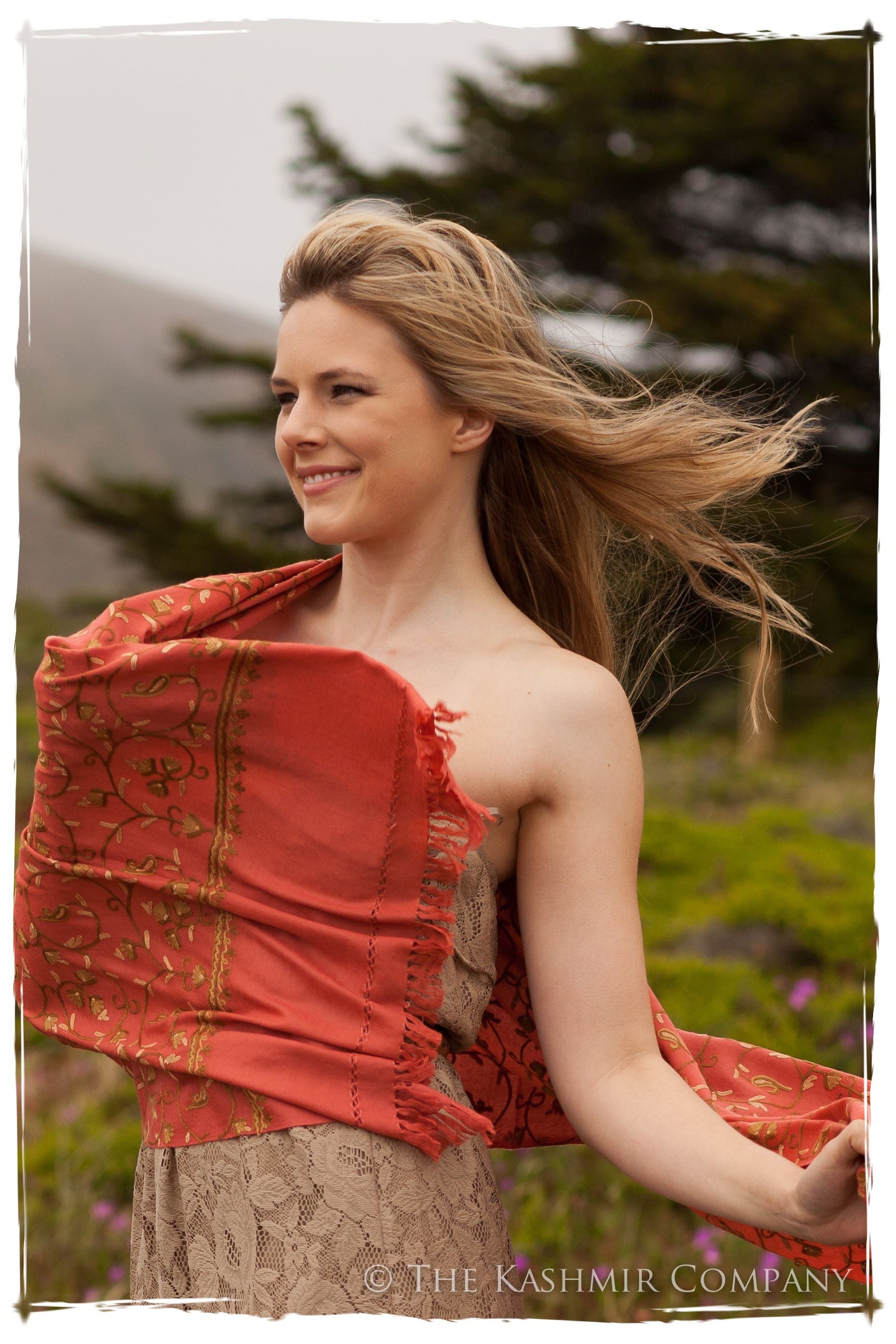 Rose de Porcelaine Secret Garden Shawl