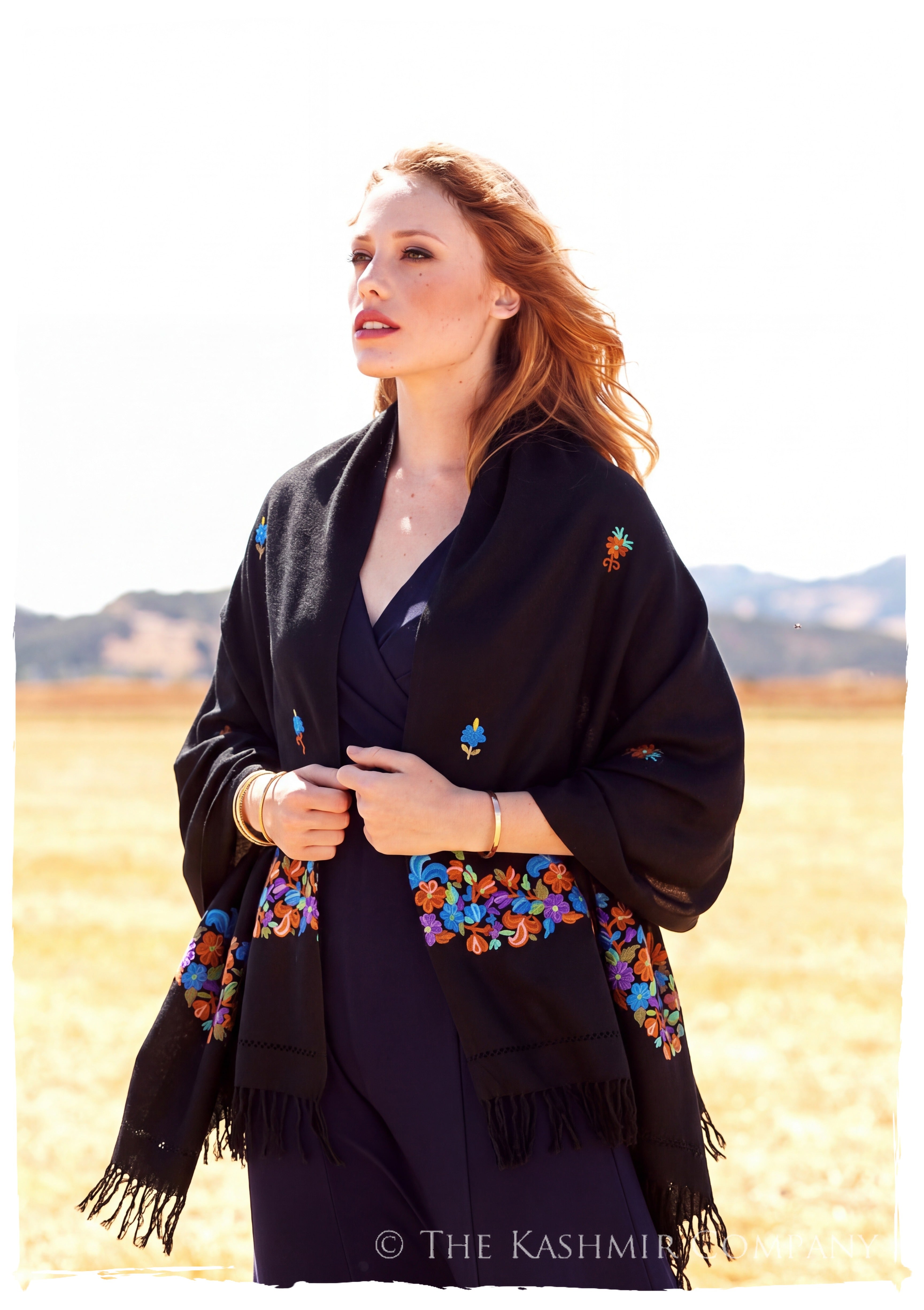 Margarita Frontières Jardin Gift Shawl — lifestyle