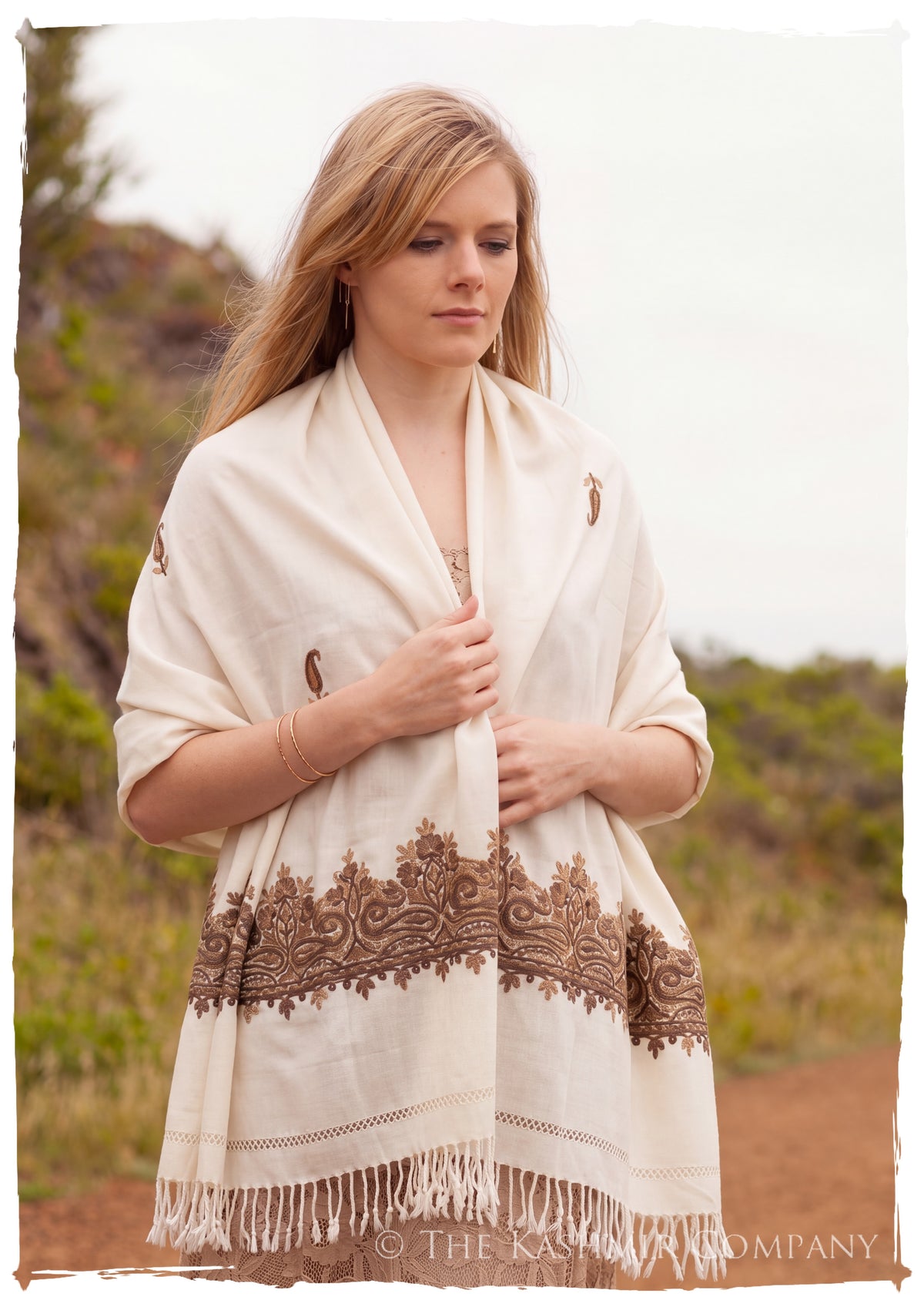 Soraya Frontières Paisley Gift Shawl — lifestyle