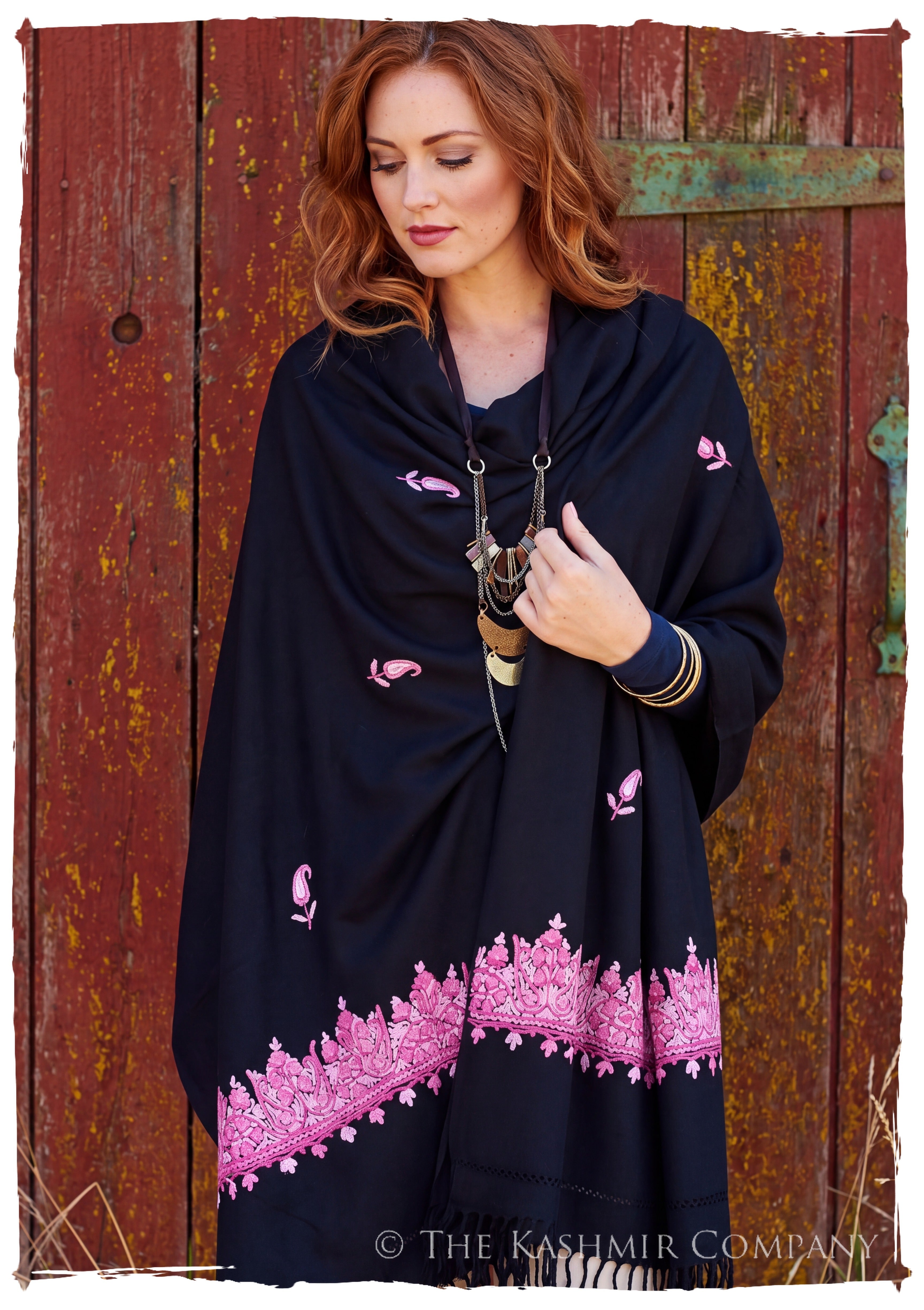 Rosane Frontières Paisley Gift Shawl — lifestyle
