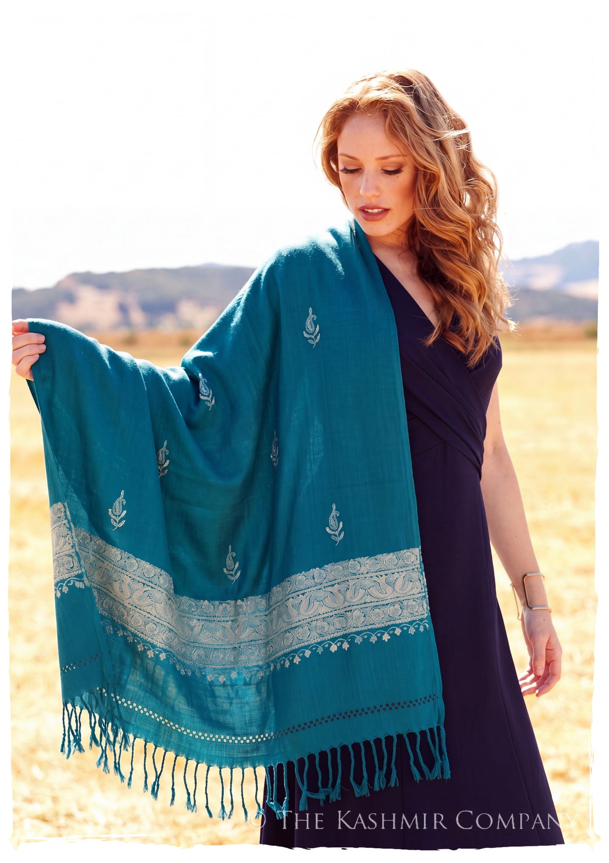 Méditerranée Capri Trois Frontières Bleu Gift Shawl — lifestyle