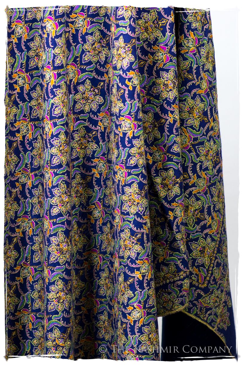 Lady of the Lake Nouvelle - Grand Pashmina Shawl