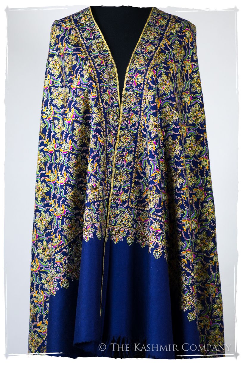 Lady of the Lake Nouvelle - Grand Pashmina Shawl