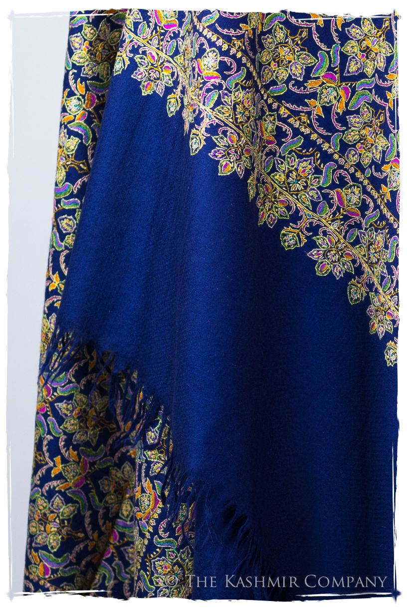 Lady of the Lake Nouvelle - Grand Pashmina Shawl