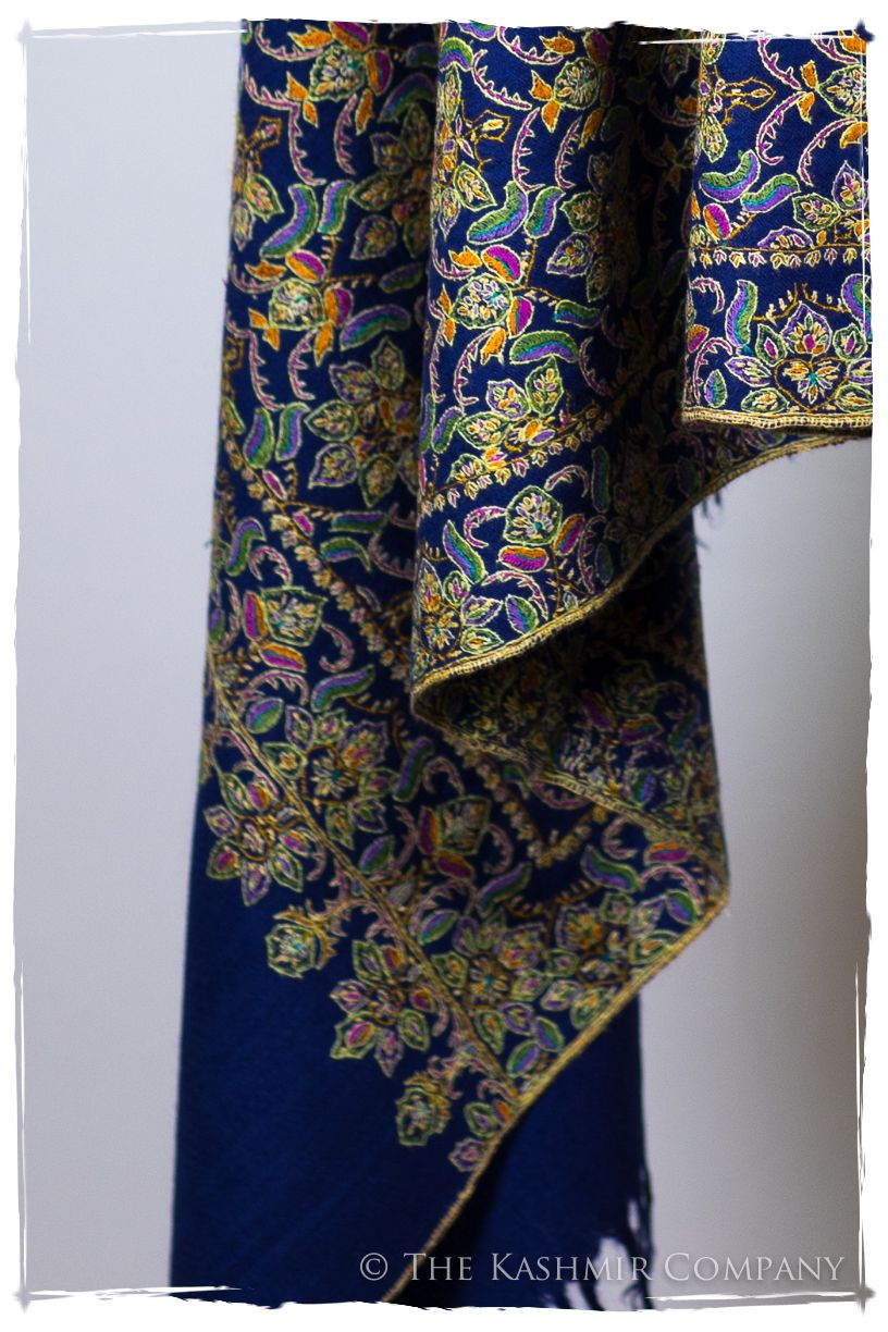 Lady of the Lake Nouvelle - Grand Pashmina Shawl