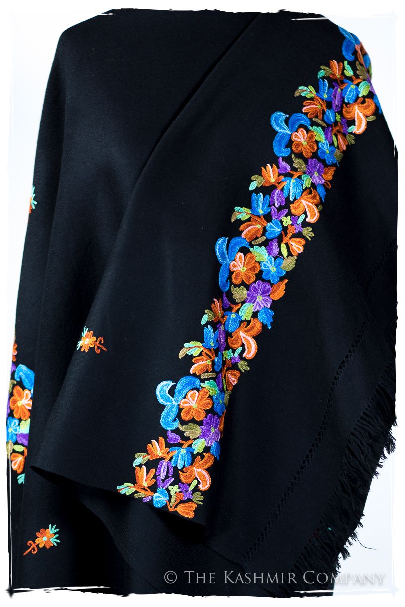 Margarita Frontières Jardin Gift Shawl