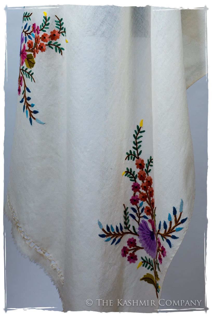Jardin Pastel Français Bleu Bouquet Mascarade Shawl