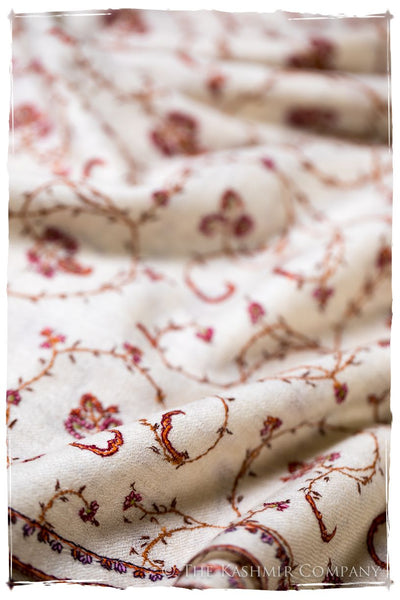 Jardin Bordeaux d'Ivoire Paisley L'amour Soft Cashmere Scarf/Shawl