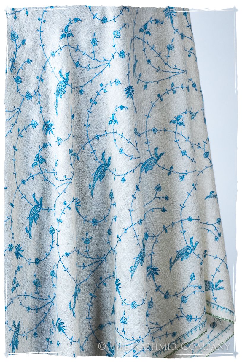 Sapphire Bleu Bijou Paisley L'amour Soft Cashmere Scarf/Shawl