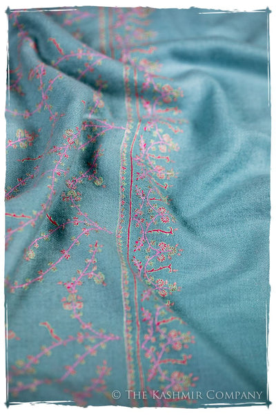 Heritage Blue de Cléopâtre Jardin L'amour Soft Cashmere Scarf/Shawl