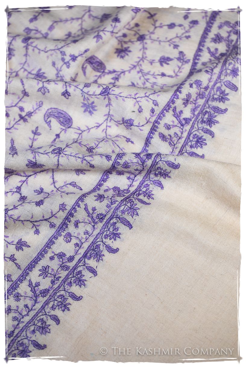 Imperial Purple de Paisley L'amour Soft Cashmere Scarf/Shawl