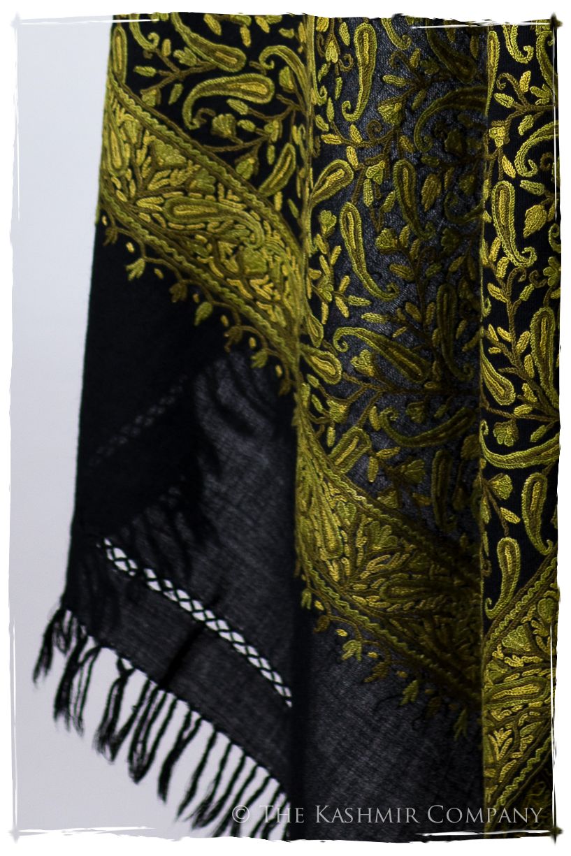 Prairie Bayou Natchitoches Paisley Shawl