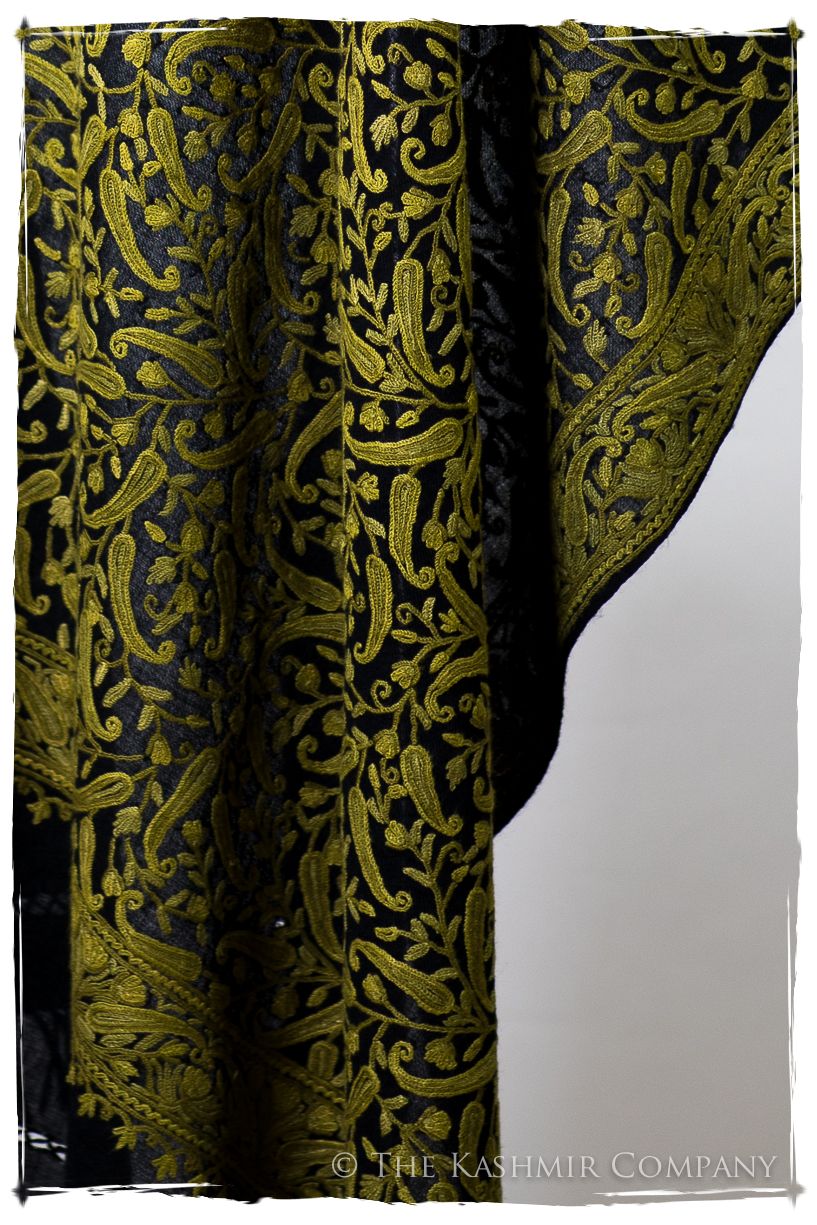 Prairie Bayou Thibodaux Paisley Shawl
