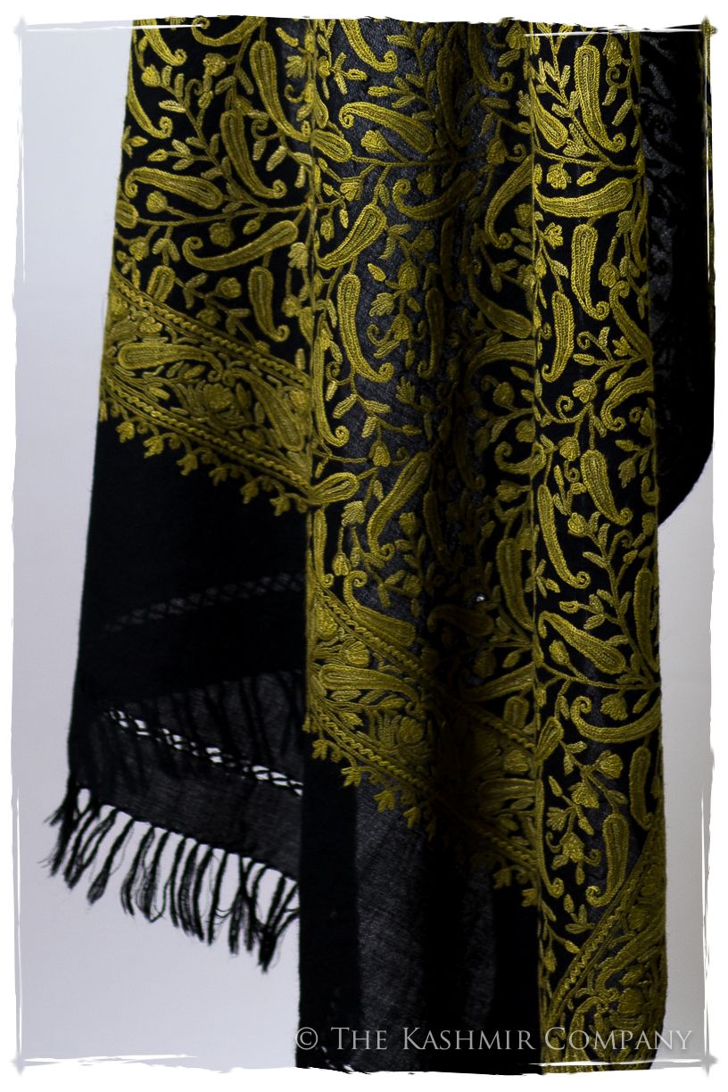 Prairie Bayou Thibodaux Paisley Shawl