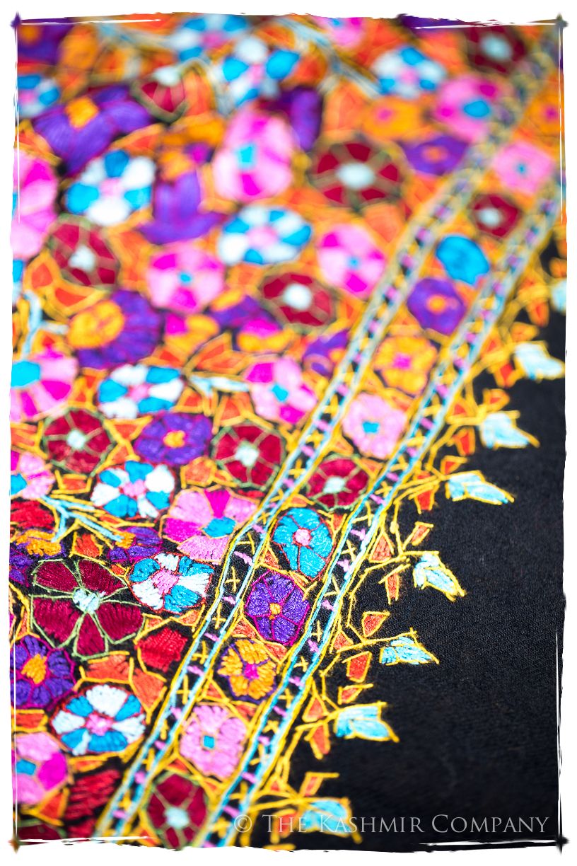 Denain Papier Mâché Fleurs La Rive Gauche Shawl