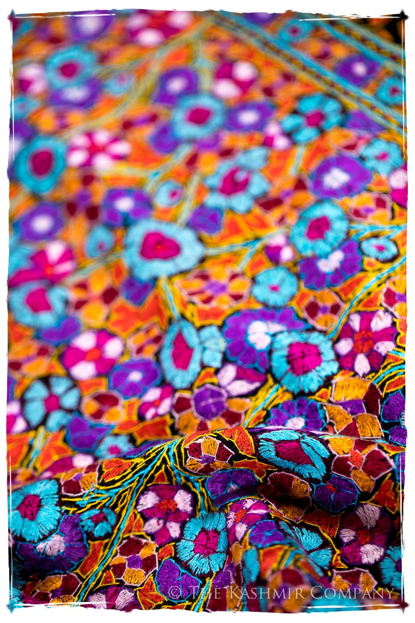 Beaune Papier Mâché Fleurs La Rive Gauche Shawl
