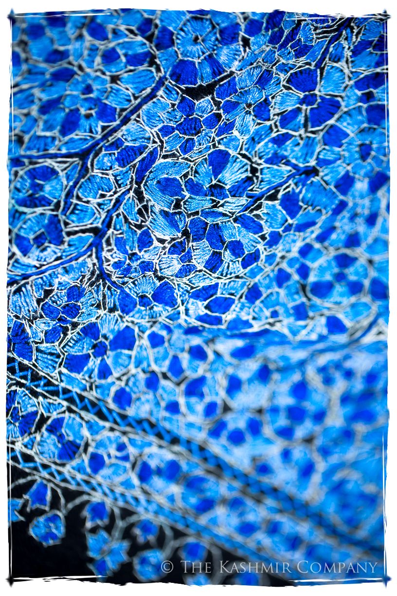 Oyonnax Papier Mâché Fleurs La Rive Gauche Shawl