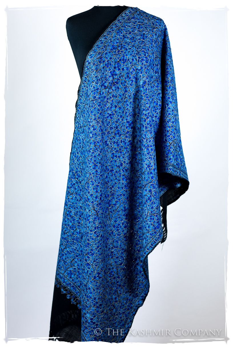 Oyonnax Papier Mâché Fleurs La Rive Gauche Shawl