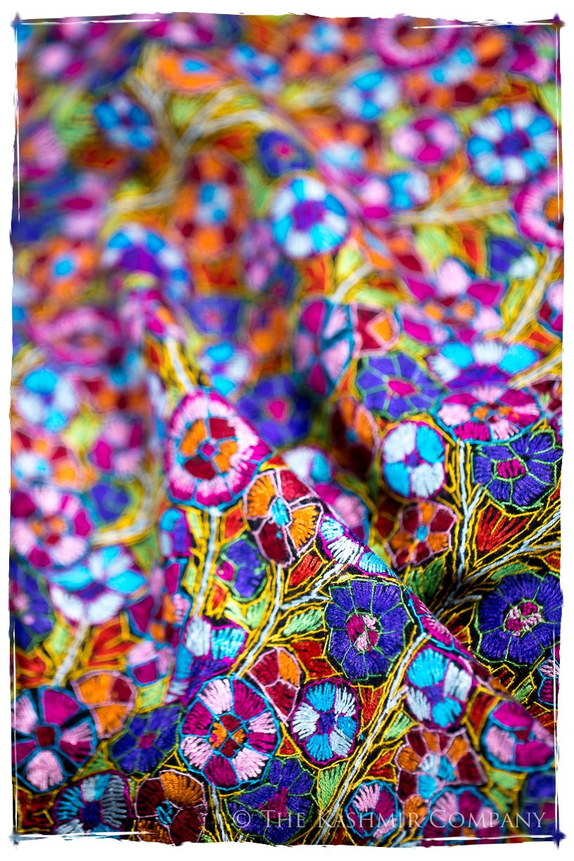 Blagnac Papier Mâché Fleurs La Rive Gauche Shawl