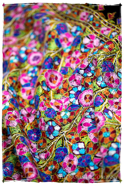 Miramas Papier Mâché Fleurs La Rive Gauche Shawl