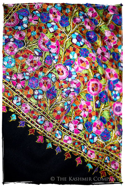 Miramas Papier Mâché Fleurs La Rive Gauche Shawl