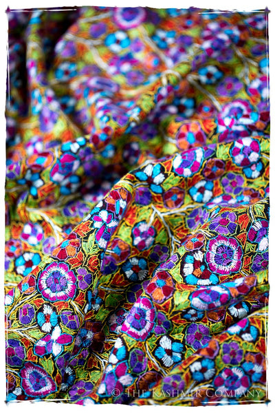 Montfermeil Papier Mâché Fleurs La Rive Gauche Shawl