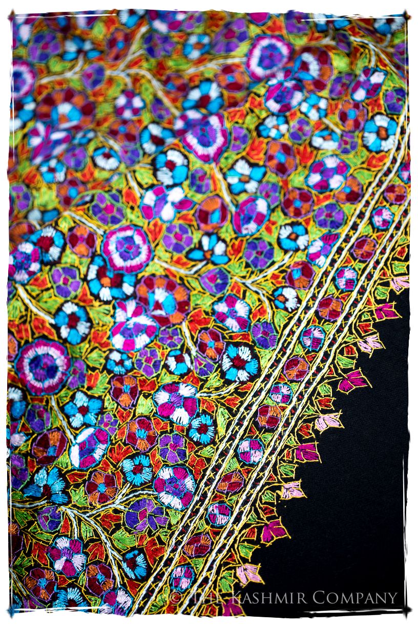 Montfermeil Papier Mâché Fleurs La Rive Gauche Shawl