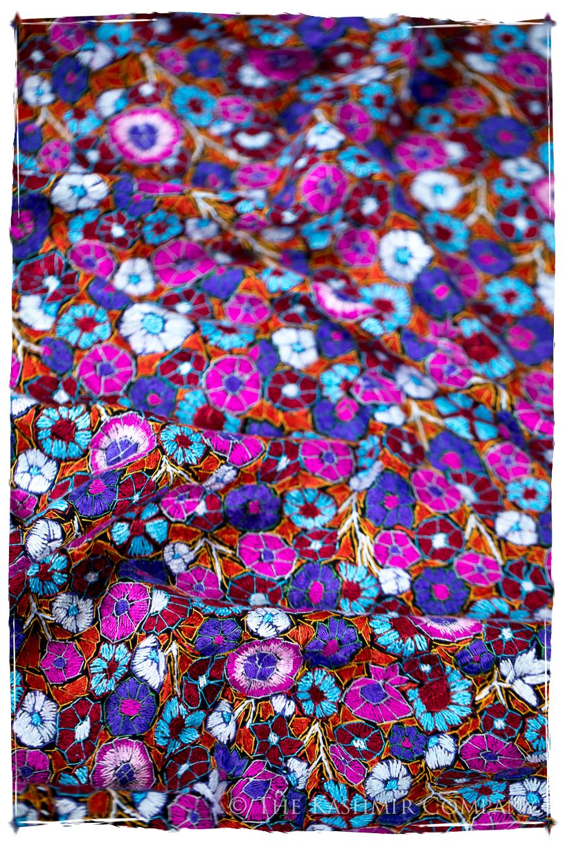 Oullins Papier Mâché Fleurs La Rive Gauche Shawl