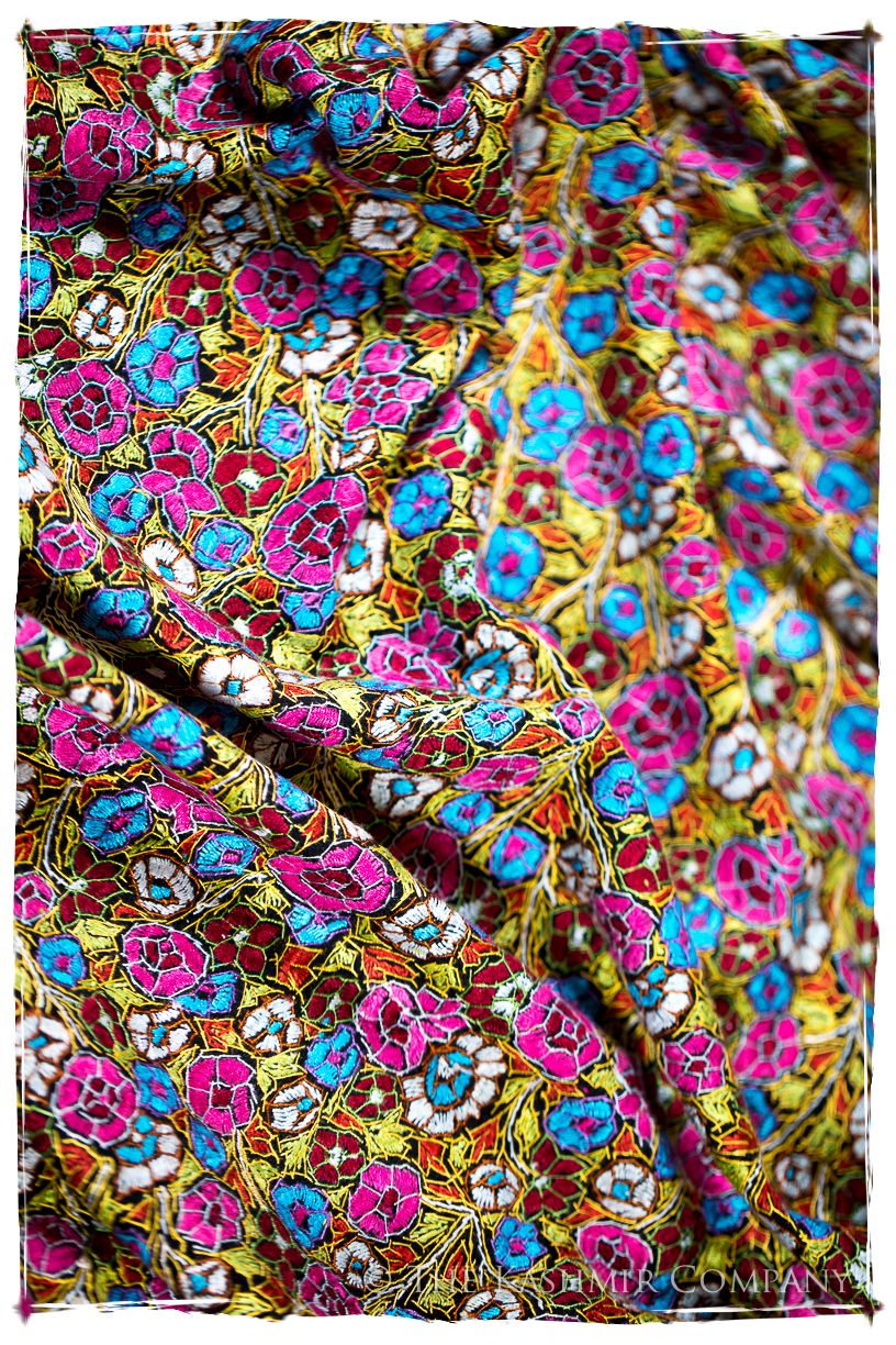 Sannois Papier Mâché Fleurs La Rive Gauche Shawl