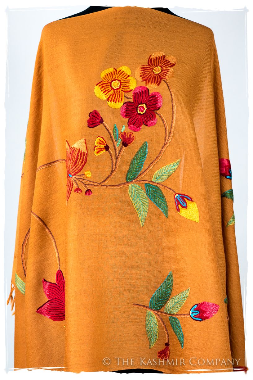 Laurène Flèur Je Ne Sais Quoi Shawl