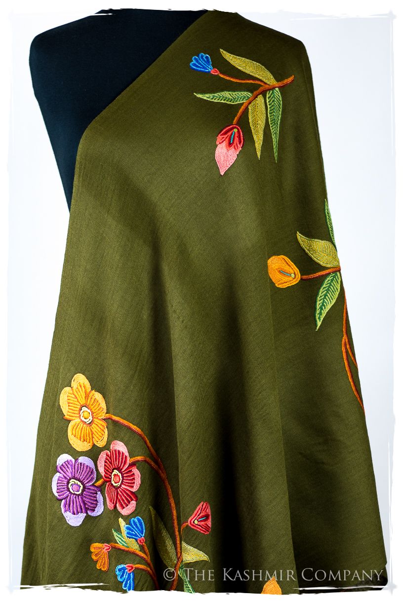 Jocelyne Je Ne Sais Quoi Shawl