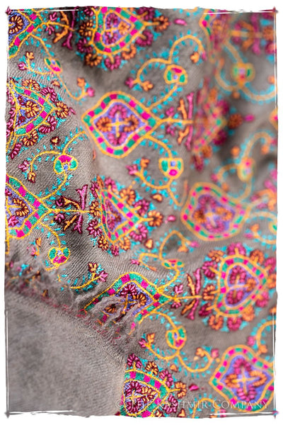 The Jewel Menagerie - Grand Pashmina Shawl