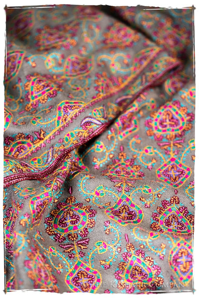 The Jewel Menagerie - Grand Pashmina Shawl