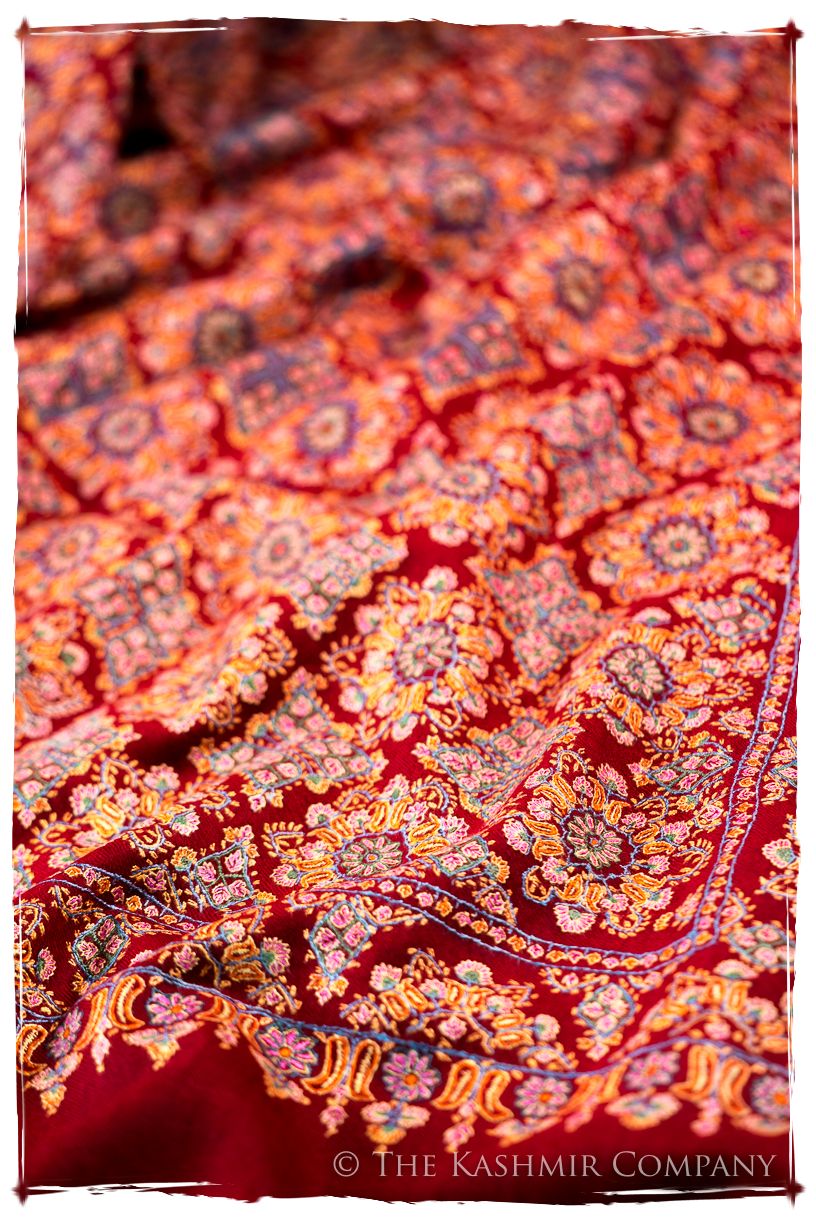 The Bordeaux Montmartre - Grand Pashmina Shawl