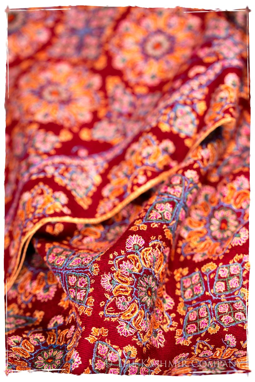 The Bordeaux Montmartre - Grand Pashmina Shawl