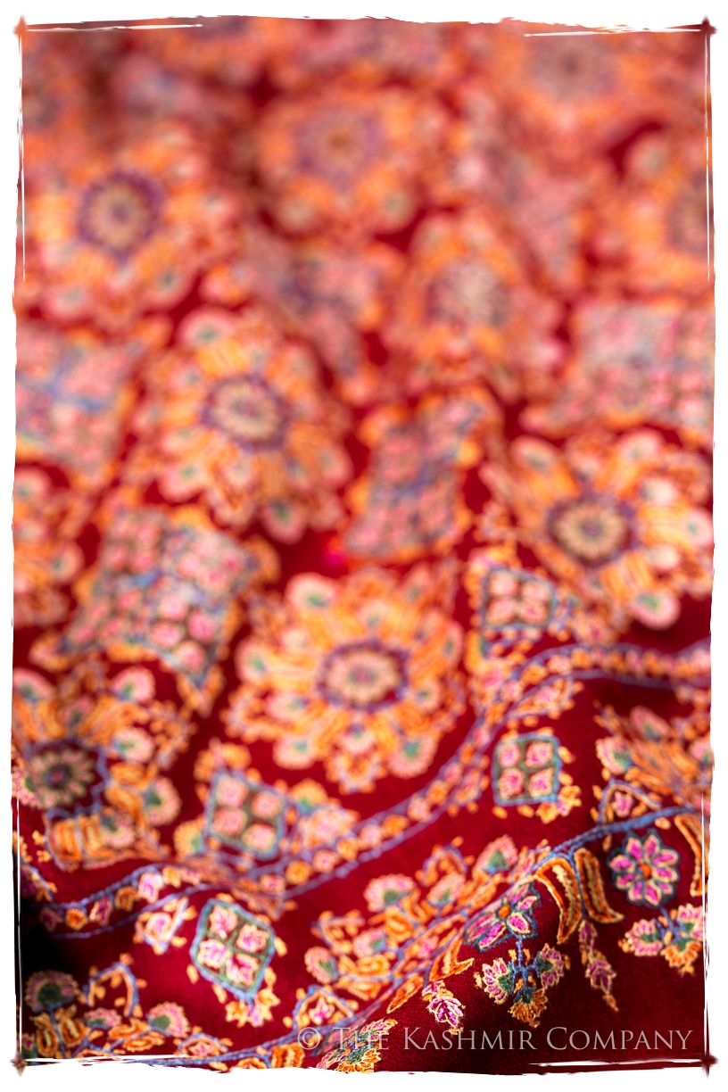 The Bordeaux Montmartre - Grand Pashmina Shawl